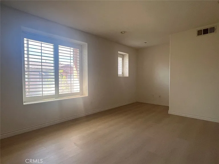149 Topaz — Photo 11