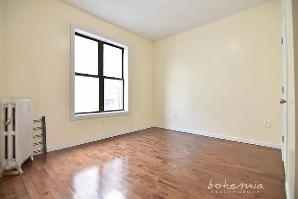 Rented by Bohemia Realty Group | media 9