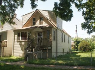 9328 S Paxton Ave, Chicago, IL 60617