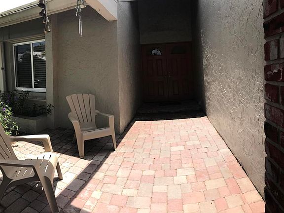 3rd image of 22071 Brentwood Cir