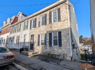 1614 W Market St, Pottsville, PA 17901