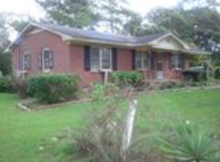 2517 Promise Land Rd, La Grange, NC 28551