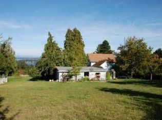 22915 107th Ave SW, Vashon, WA 98070