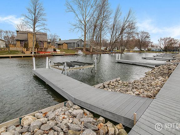 4th image of 2181 Boardwalk Ct #7