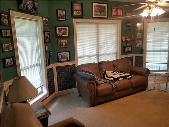 4th image of 343 Bluebonnet Cir