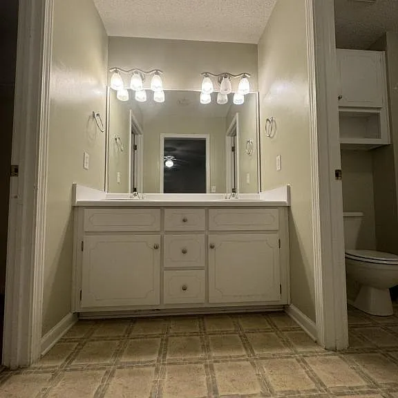 108 Woodmere Dr — Photo 17