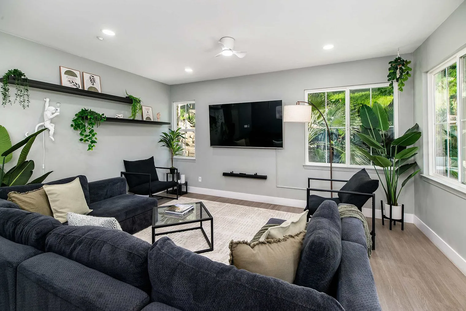 5 bed, 3.0 bath, 2744 sqft, $22,437 — Photo 1