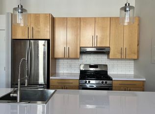 1839 Green St APT 301, Harrisburg, PA 17102