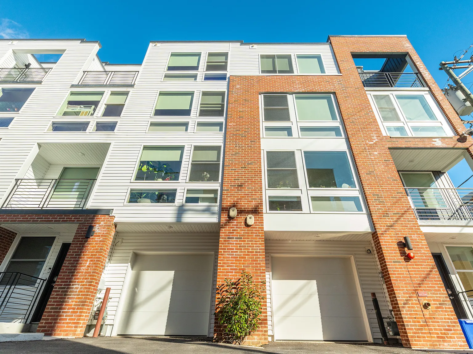 3 bed, 2781 sqft, $3,750 — Photo 1