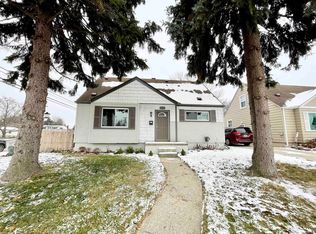 16790 Mayfield St, Roseville, MI 48066