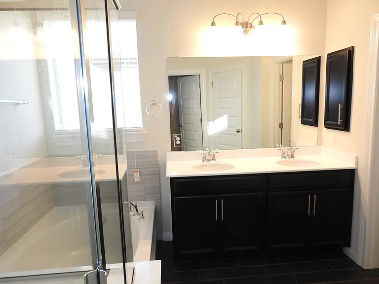9903 Quercia Dr — Photo 13
