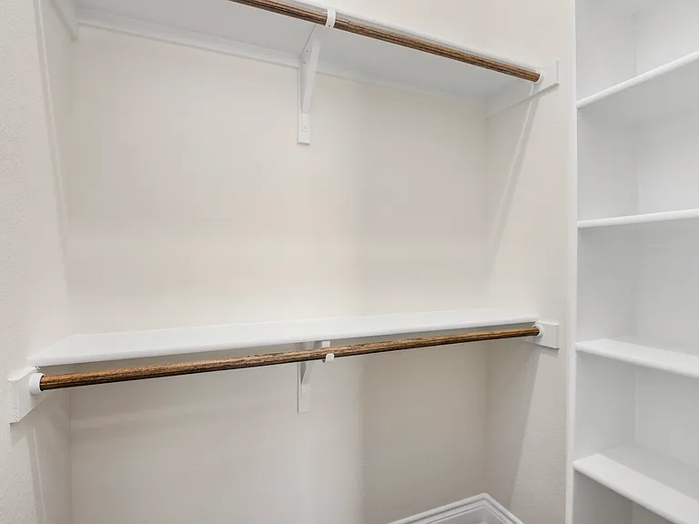 406 Park Cir — Photo 27