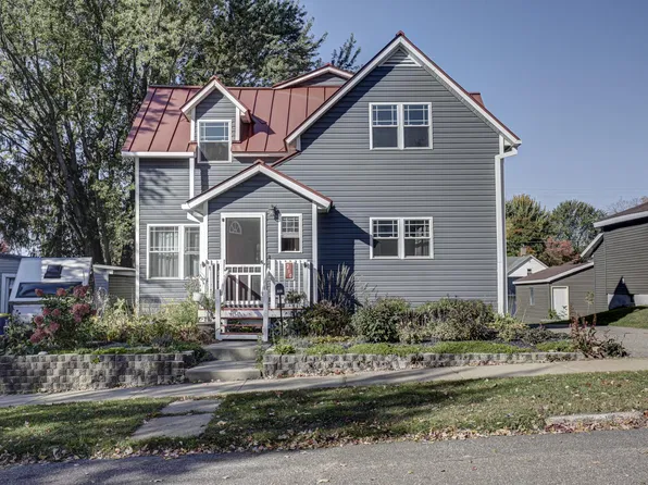 210 East St, Merrill, WI 54452