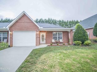 2535 Keeneland Dr, Maryville, TN 37803