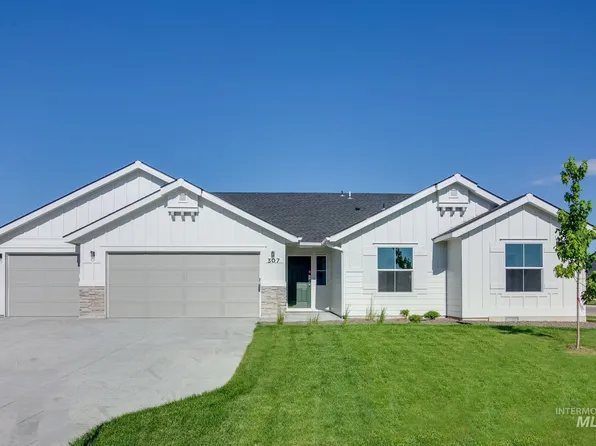 895 Morrow St, Mountain Home, ID 83647