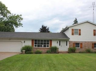 1519 Trebor Rd, Saint Joseph, MI 49085