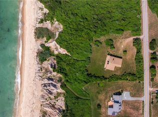 1035 Mohegan Trl, Block Island, RI 02807