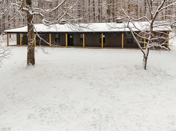 10950 Graffis Rd SE, Bremen, OH 43107