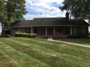 1414 Warrensburg Rd, Whitesburg, TN 37891