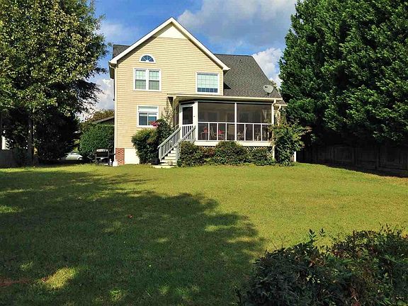 2nd image of 506 Waters Edge Dr