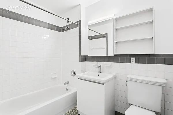 Rented by Corcoran | media 32