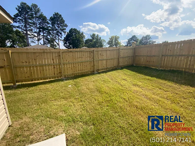 4101 Red Maple Ln — Photo 3