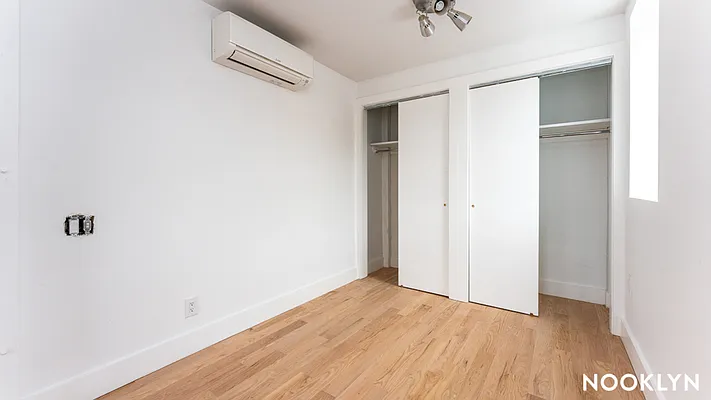 Rented by Nooklyn NYC LLC | media 11