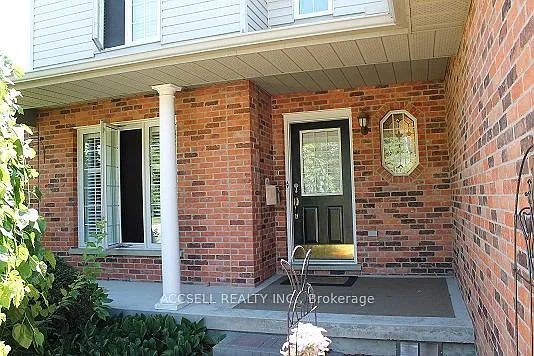 62 Moraine Walk — Photo 2