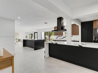 8515 SW 97th Rd, Miami, FL 33173