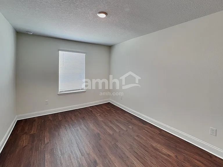 2503 Sunrise Landing Loop — Photo 27
