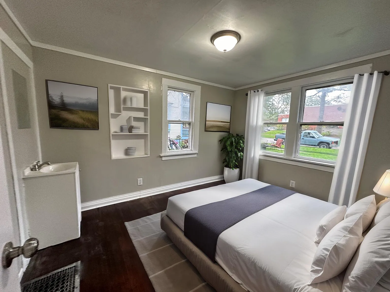 4942 Madison Ave — Photo 2