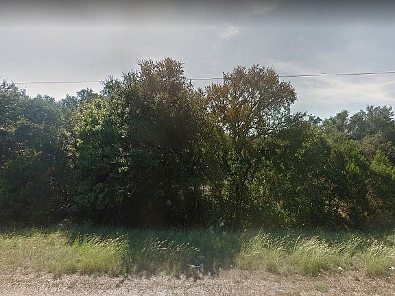 2nd image of 43035 Cedar Hill Dr