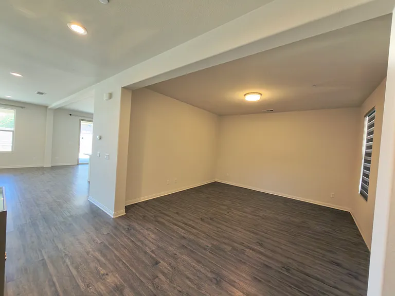 4837 Magnum Way — Photo 10