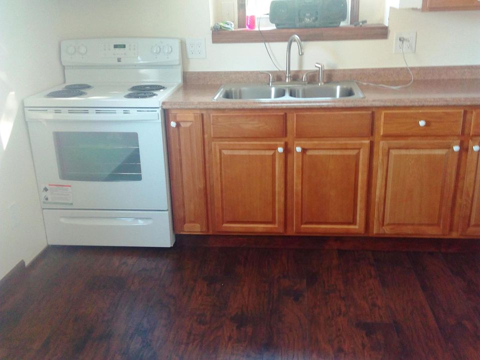 1st image of 2821 William St #2