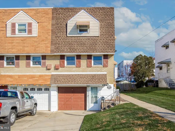 515 Glen Valley Dr, Norristown, PA 19401