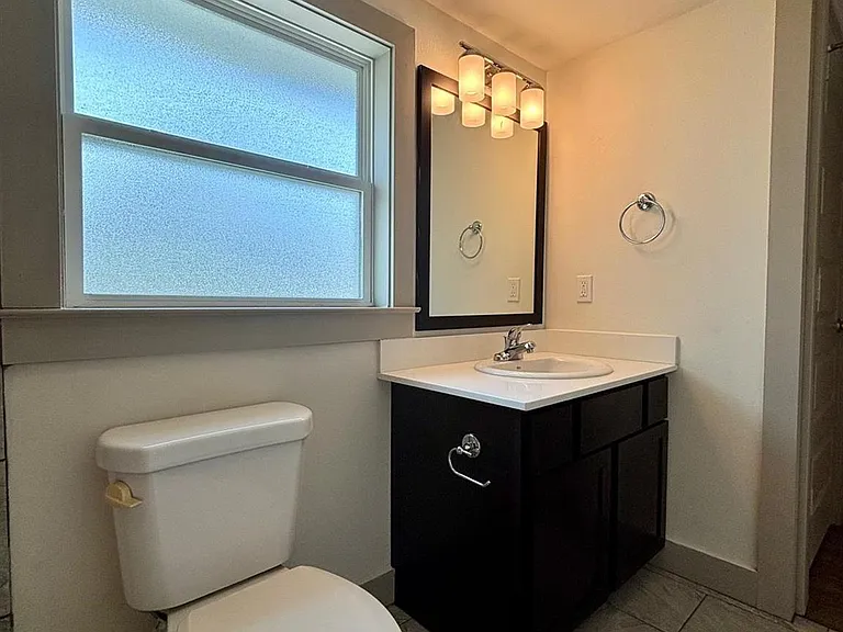 1009 Enid St #B — Photo 14