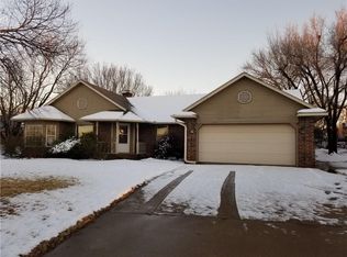 1816 Clark Dr, Guthrie, OK 73044