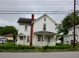 228 Front St, Franklin, PA 16323