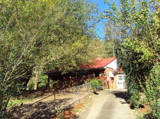 21 Addie Cemetery Rd, Sylva, NC 28779