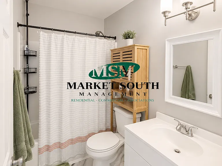 738 E Anderson St — Photo 14