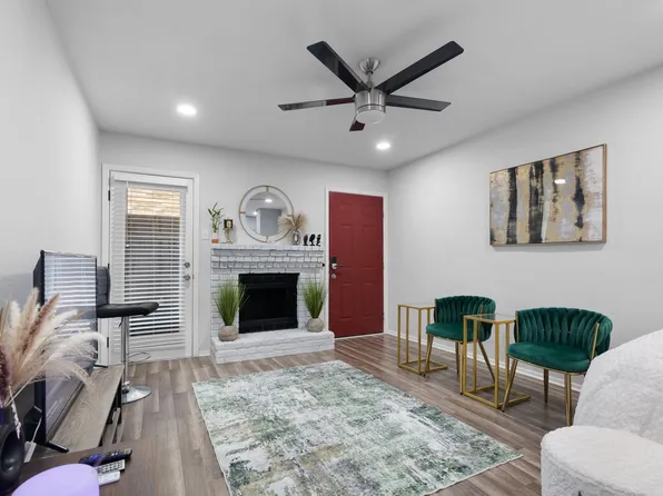 1810 N Garrett Ave APT 125, Dallas, TX 75206