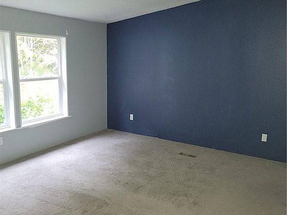 4th image of 10106 217th Avenue Ct E #1