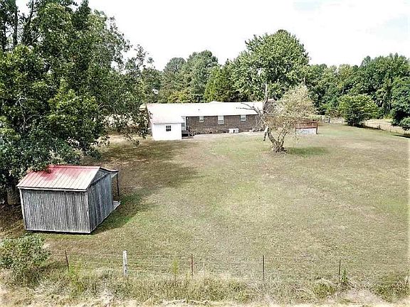 3rd image of 161 County Road 3042