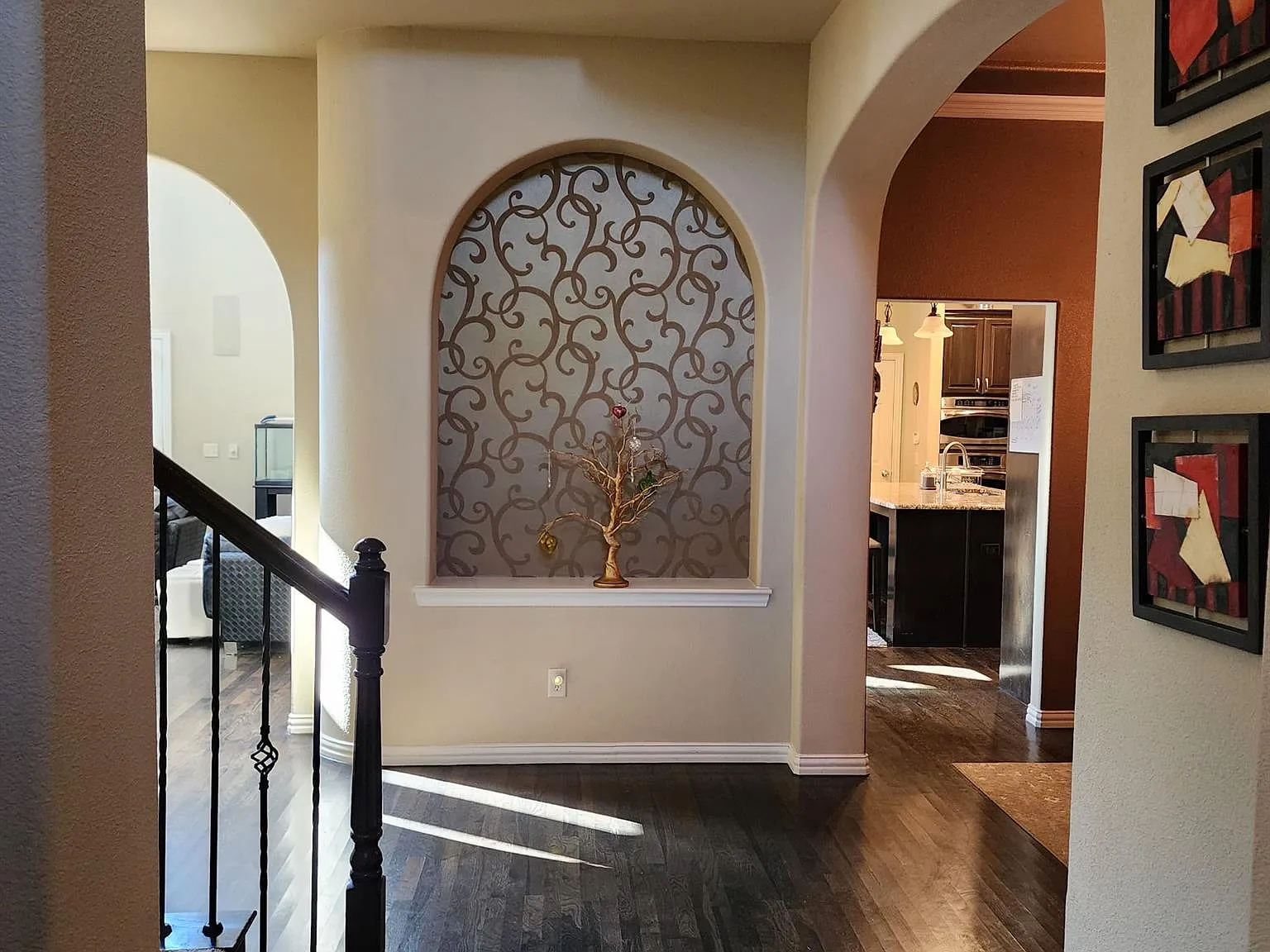 4 bed, 3.5 bath, 3507 sqft, $3,500 — Photo 3