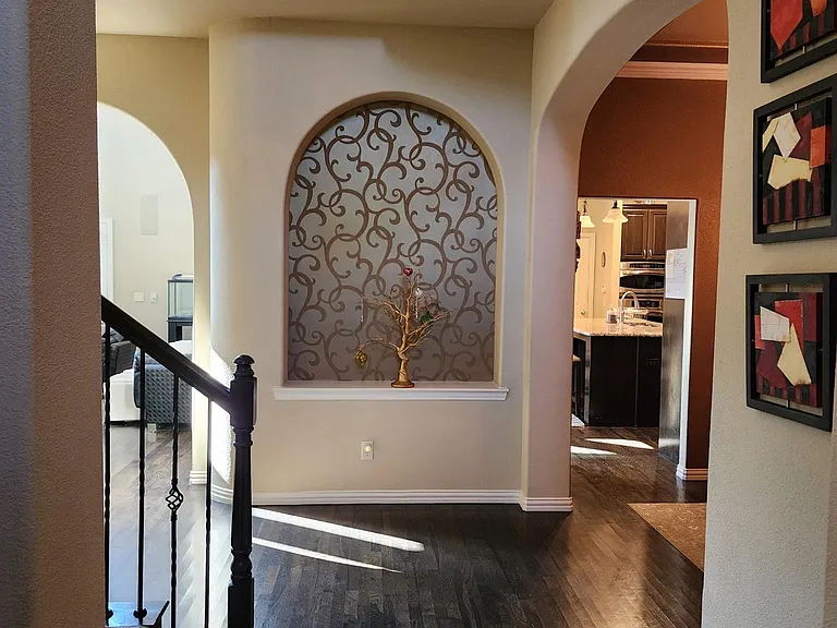 10082 Drawbridge Dr — Photo 3