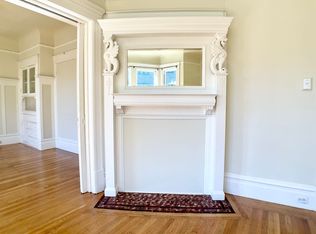 Top Floor Full Floor Flat! Dual-Pane Windows, Dishwasher, Laundry On-Site!, San Francisco, CA 94117