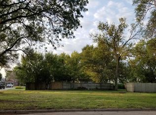 720 N Oak St, Grand Island, NE 68801