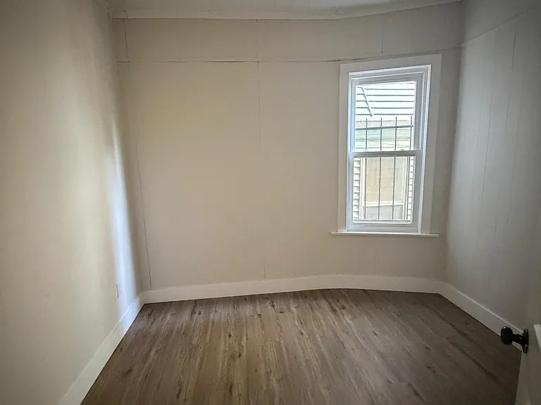 26 Leo Pl #2 — Photo 8