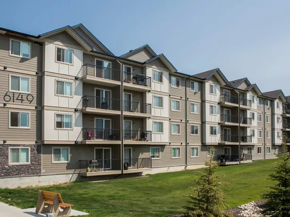 6133 Stanton Dr SW, Edmonton, AB T6X 1E8