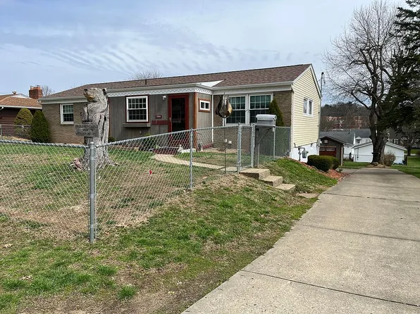 1336 S 13th St, Coshocton, OH 43812